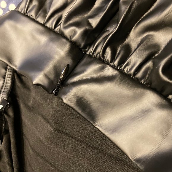 Picture Perfect pleated black faux leather midi skirt-NWT - Picture 4 of 4
